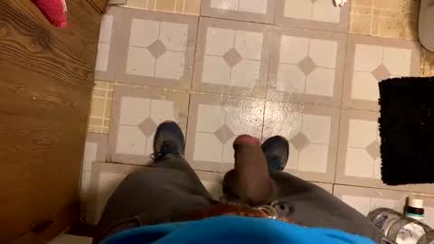 nairda2senoniuq online show from February 19, 4:33 am