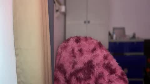 MARY MAE online show from February 3, 3:15 am