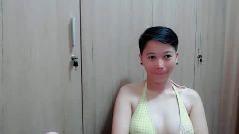 Melinda online show from April 22, 4:14 pm