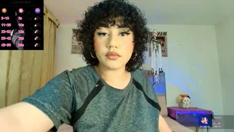 NamiThompson online show from October 27, 12:21 am