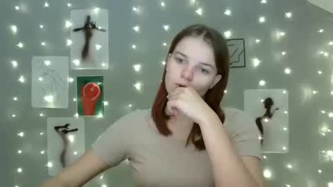 Nana online show from October 1, 8:02 am