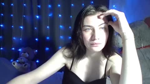 Nancy  online show from September 29, 4:33 am
