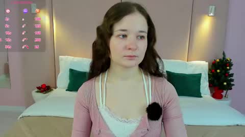 Nancy online show from December 17, 4:19 am