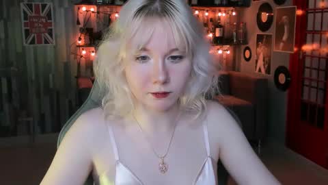 Snapshot of nancymartinez chatting on March 11, 1:01 pm nancymartinez online show from March 11, 1:01 pm