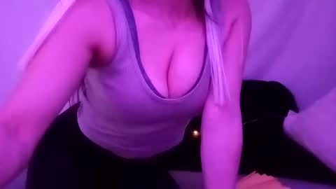 nancyybonita online show from February 28, 4:27 am