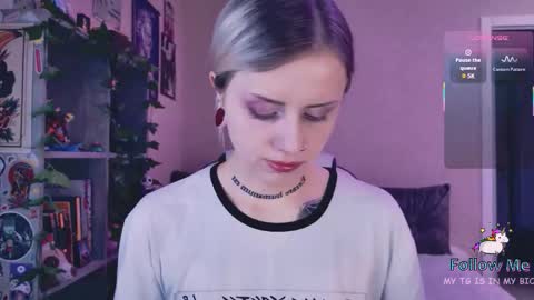 Monday-Friday 12-4 AM and 6-9 AM New York time online show from March 5, 8:18 pm