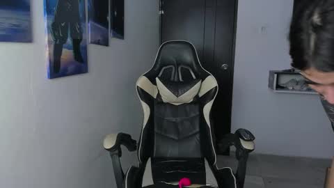 naomi_berckley online show from March 4, 6:54 am