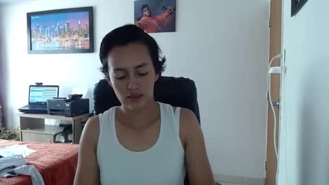 Lucy online show from November 25, 1:43 pm