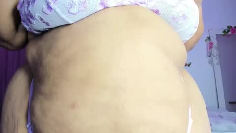 Snapshot of naomiasha_ chatting on September 19, 2:59 am    online show from September 19, 2:59 am