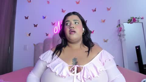 Snapshot of naomiasha_ chatting on September 24, 3:24 am    online show from September 24, 3:24 am