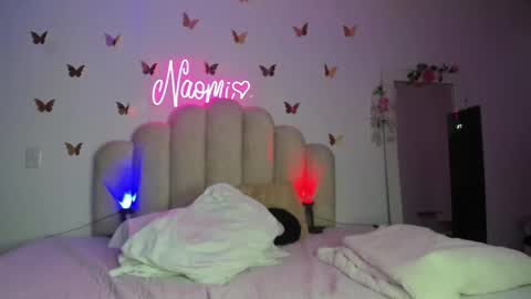 Snapshot of naomiasha_ chatting on September 27, 1:58 am    online show from September 27, 1:58 am