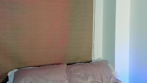 naomidawson online show from February 27, 10:13 pm