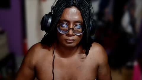 Naomi online show from September 25, 6:53 am