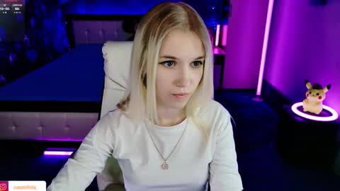 naomihita online show from March 14, 5:17 pm