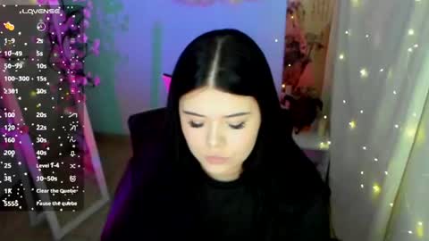 Naomi online show from July 8, 6:17 am