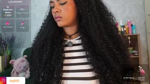 Naomi     online show from December 22, 3:13 am