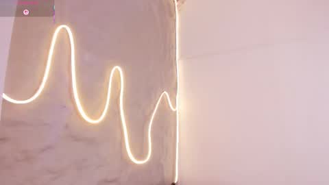 I am Naomy online show from November 22, 7:56 pm