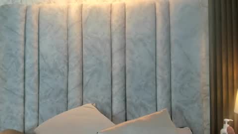 Naomy Smith online show from February 26, 7:42 pm