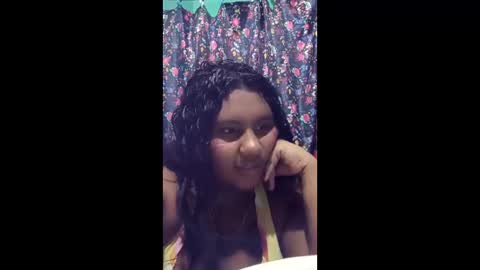naomyandpablot online show from May 7, 4:52 am