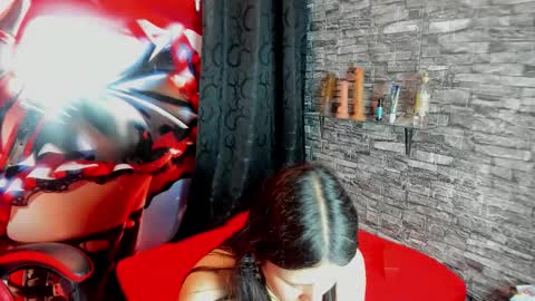 naomy  online show from November 29, 11:51 am