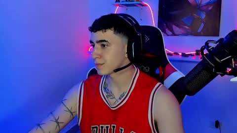 sebastian online show from February 21, 4:07 am