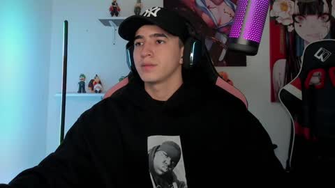 sebastian online show from December 28, 4:41 am