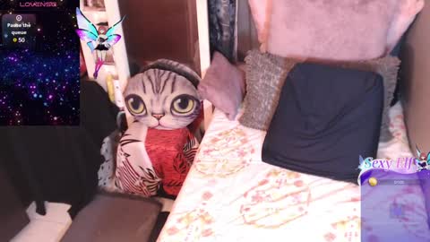 Eimy online show from December 3, 1:14 am