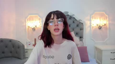 Snapshot of nastya_fantasy chatting on February 25, 11:10 am Nastya online show from February 25, 11:10 am