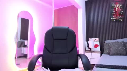 natasha online show from January 9, 1:17 pm