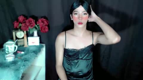 natasha_bleir online show from May 25, 1:17 pm