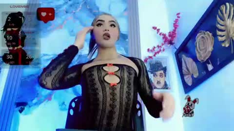natasha_clifford online show from July 7, 11:25 am