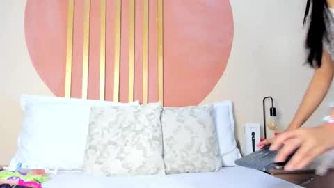 N A T A S H A  online show from November 13, 2:09 pm