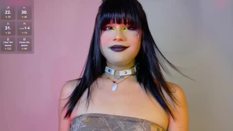 Natahsa  online show from October 16, 5:40 am