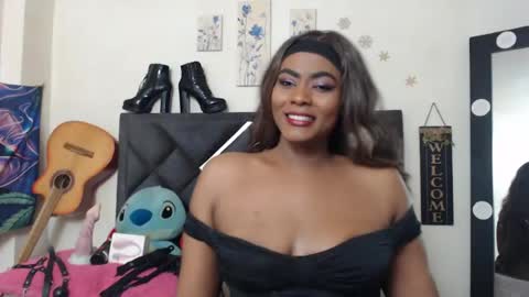 natashasexxy__ online show from June 12, 2:43 am