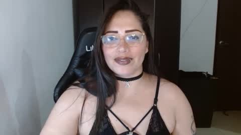 Natasha Smithe  online show from October 8, 1:57 am