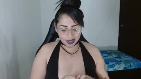 Natasha Smithe  online show from February 17, 1:59 am