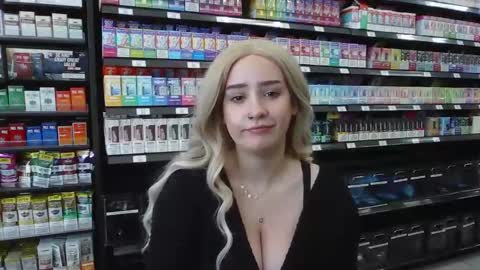 natbaby2002 online show from November 16, 3:25 pm