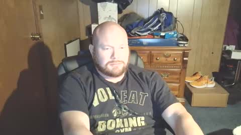 Snapshot of nate_b99 chatting on October 25, 7:14 pm Nate online show from October 25, 7:14 pm