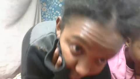 nathalia069 online show from May 12, 3:26 am