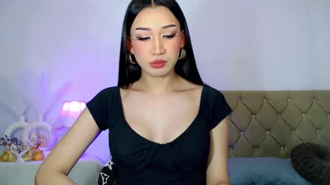   please follow me guyss online show from November 16, 9:50 pm