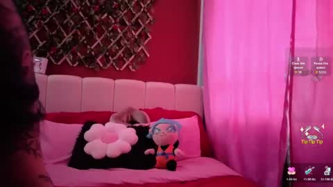 Nathalie online show from May 16, 6:17 pm