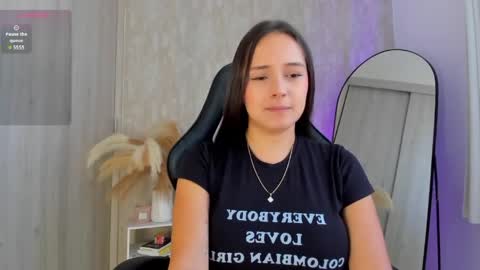 nathalyxx_ online show from June 4, 2:34 pm