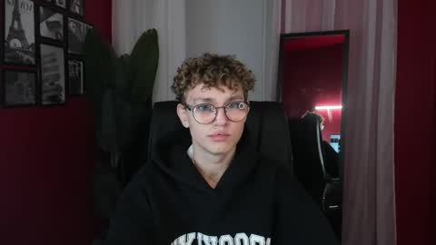 Nathan online show from September 18, 2:32 pm