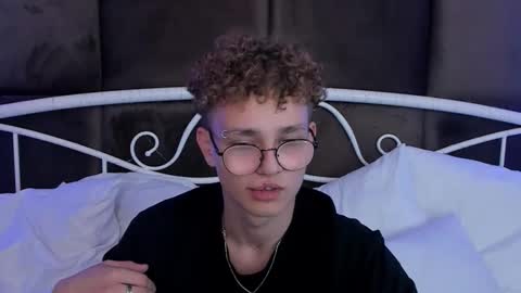 Nathan online show from October 6, 3:52 pm