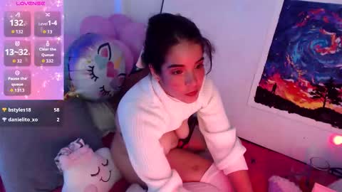 Nathalia online show from November 14, 12:35 am