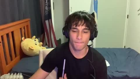 native_boy2 online show from December 21, 7:26 am