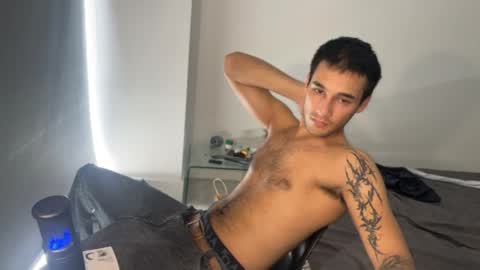 native_boy2 online show from March 23, 12:37 am