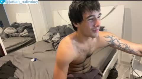 native_boy2 online show from June 18, 4:40 am