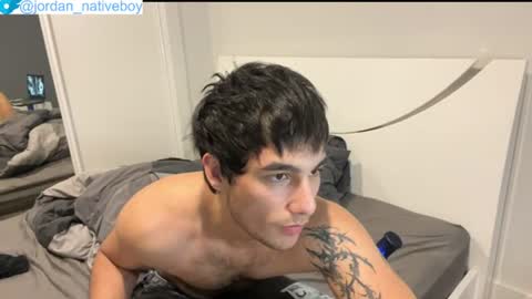 native_boy2 online show from June 17, 2:27 am