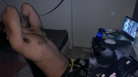 native_boy2 online show from April 29, 7:57 am